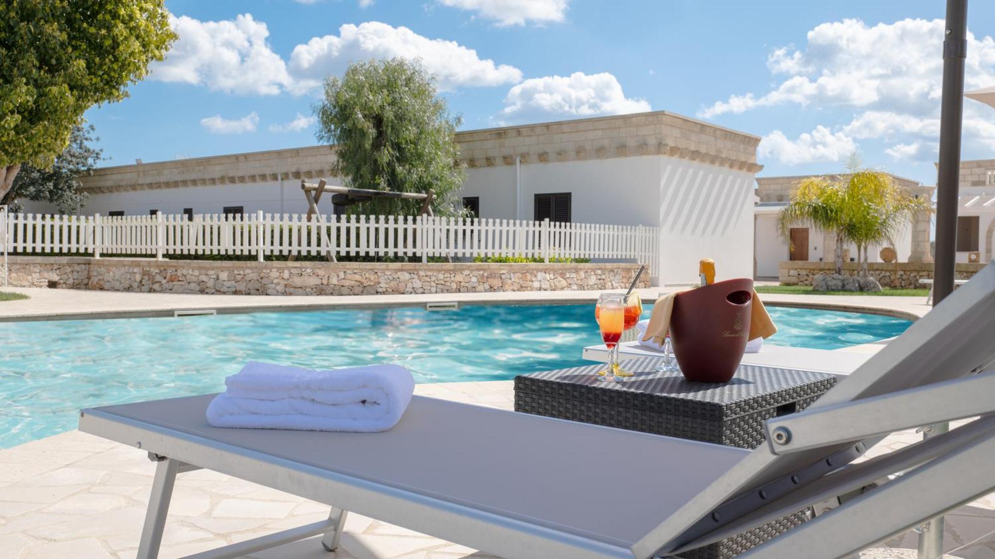 Borgo Specchia Natural Resort Exterior foto